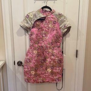 Pink cut out dress size 6 Pretty little thing
